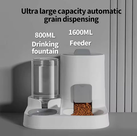 2-in-1 Smart Pet Care Bundle – Automatic Feeder, Water Dispenser & FREE Interactive Dog Ball